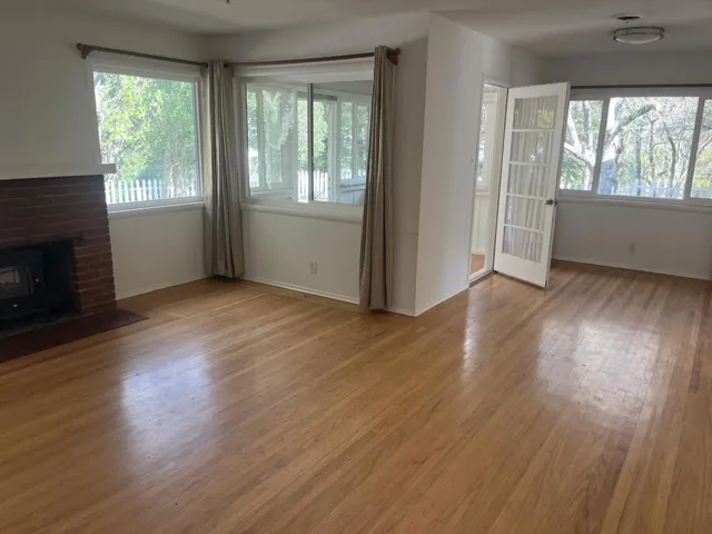 13370 Arnold Drive, Glen Ellen, California 95442