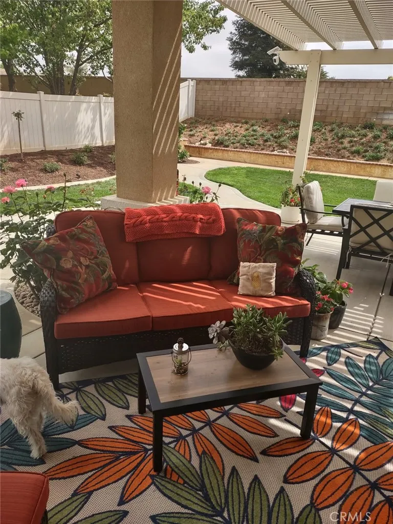1776 Desert Almond Way, Beaumont, California 92223 home-pic-32