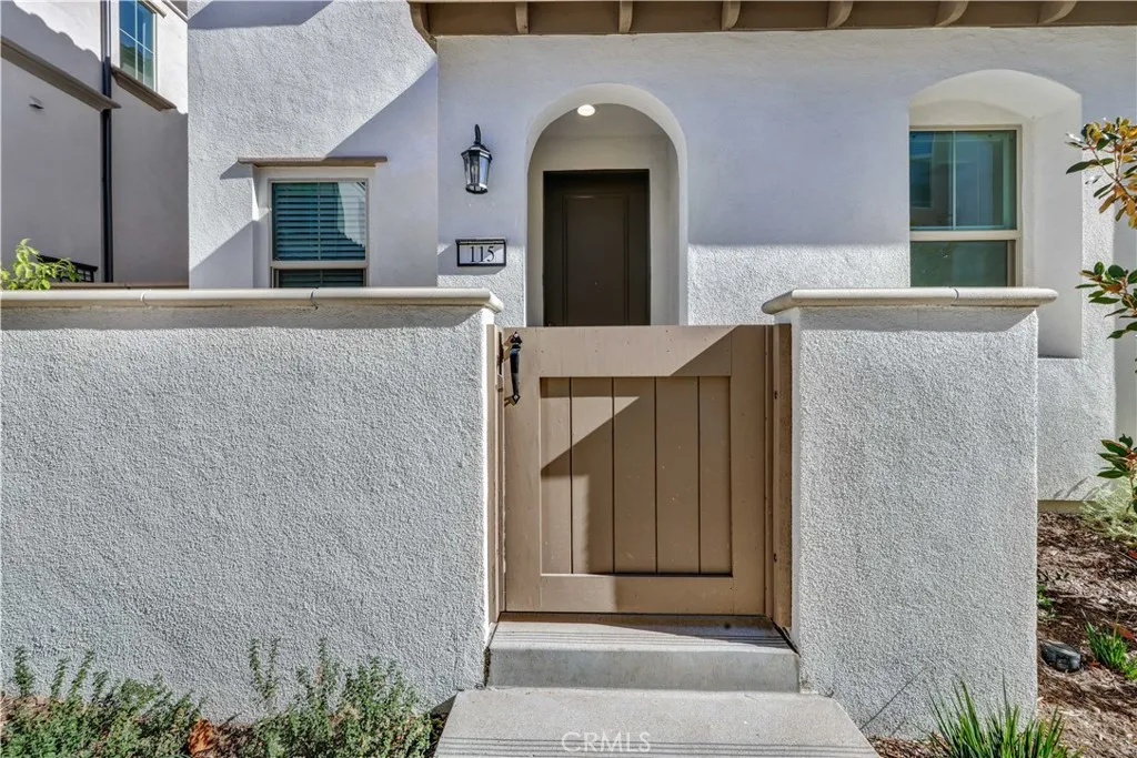 115 Fayette Court, Claremont, California 91711 home-pic-3