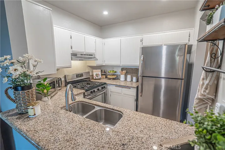 23709 Del Monte Drive 227, Valencia, California 91355