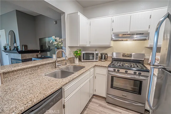 23709 Del Monte Drive 227, Valencia, California 91355