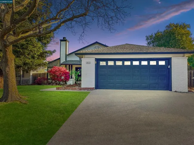 1013 Cinnabar Way, Vacaville, California 95687
