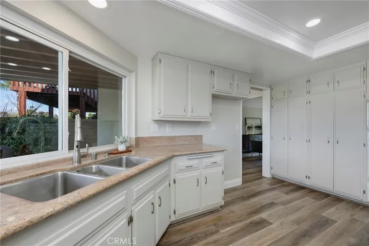 1034 S Rimwood Drive, Anaheim Hills, California 92807