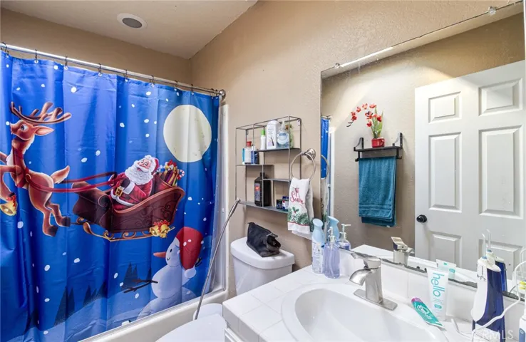 1058 Occidental Circle, Redlands, California 92374