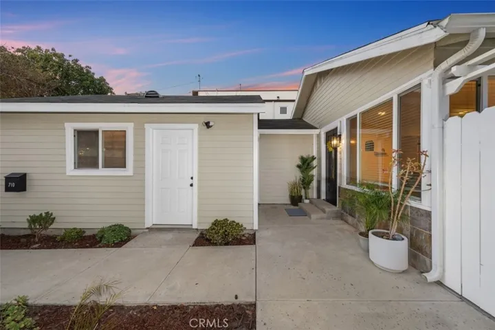 710 Vincent Park, Redondo Beach, California 90277