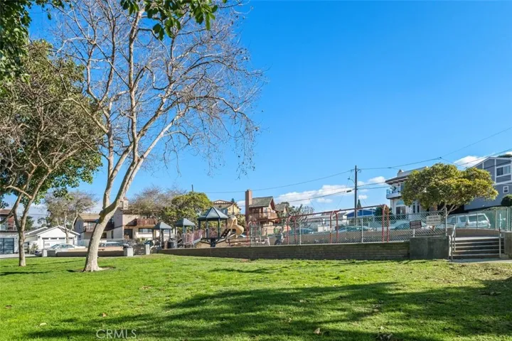710 Vincent Park, Redondo Beach, California 90277