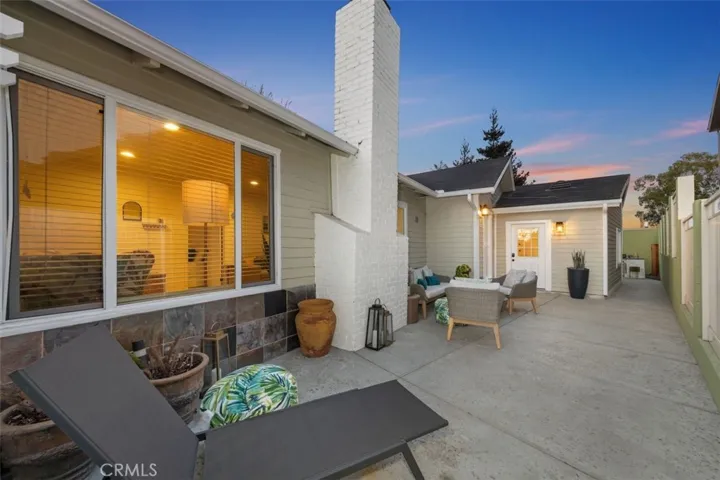 710 Vincent Park, Redondo Beach, California 90277