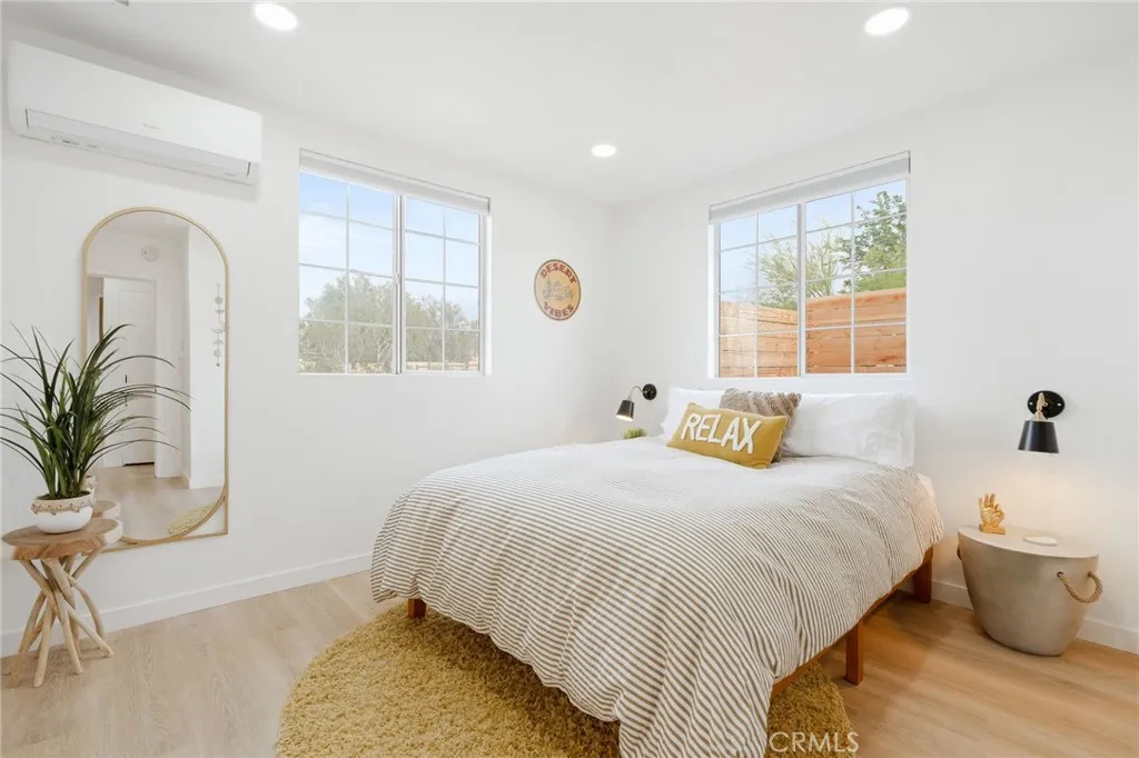 62046 Mountain View Circle, Joshua Tree, California 92252 home-pic-15