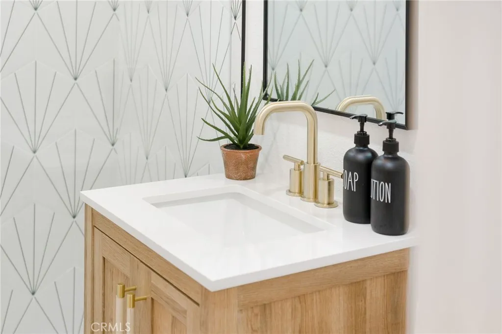 62046 Mountain View Circle, Joshua Tree, California 92252 home-pic-37