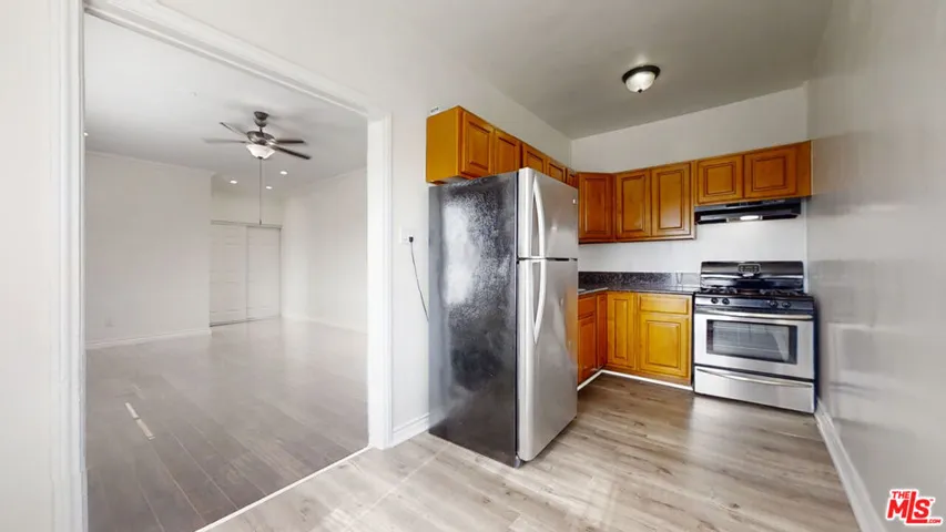 738 New Hampshire Avenue 110, Los Angeles, California 90005