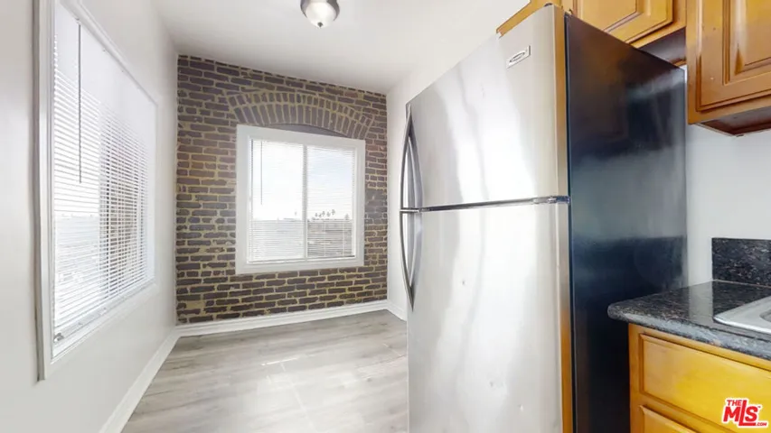 738 New Hampshire Avenue 110, Los Angeles, California 90005