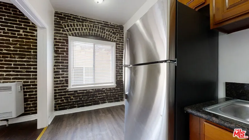738 New Hampshire Avenue 207, Los Angeles, California 90005