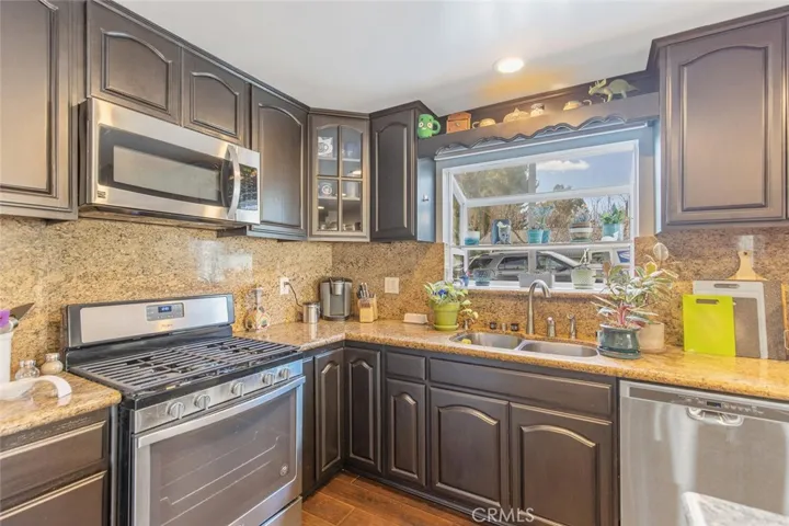 20151 Ermine Street, Canyon Country, California 91351