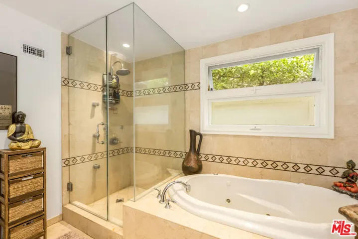 Full Bath 1