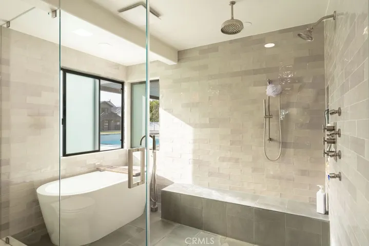 PRIMARY BATH STAND ALONE TUB AND WALK IN SHOWER WITH DUAL SHOWER HEADS