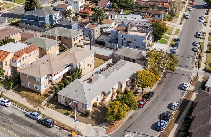 4479 W 61st Street, Windsor Hills, California 90043