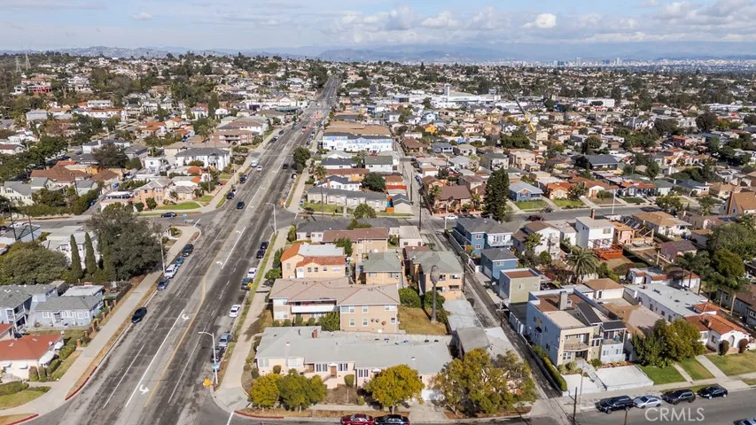 4479 W 61st Street, Windsor Hills, California 90043