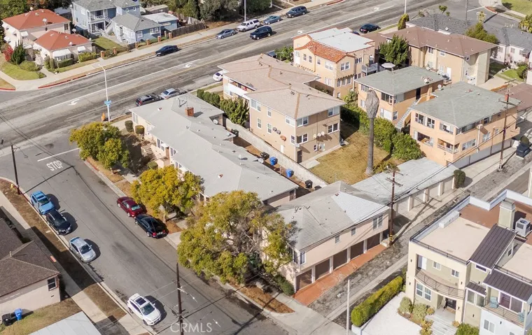 4479 W 61st Street, Windsor Hills, California 90043