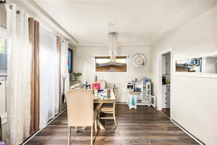 1106 W Santa Ana Boulevard, Santa Ana, California 92703