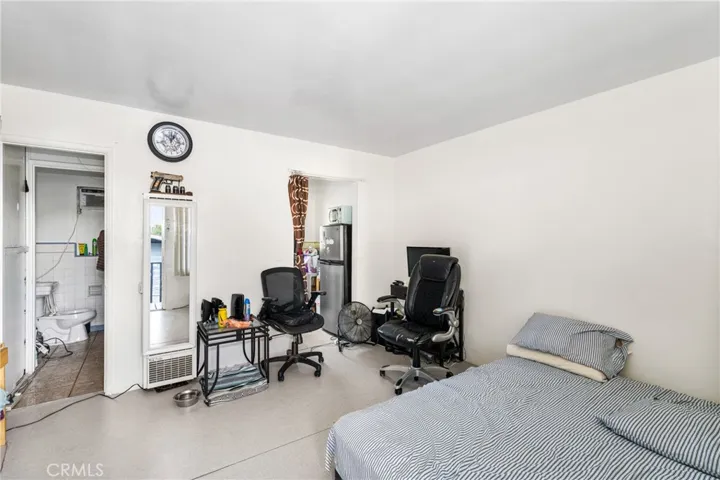 1106 W Santa Ana Boulevard, Santa Ana, California 92703