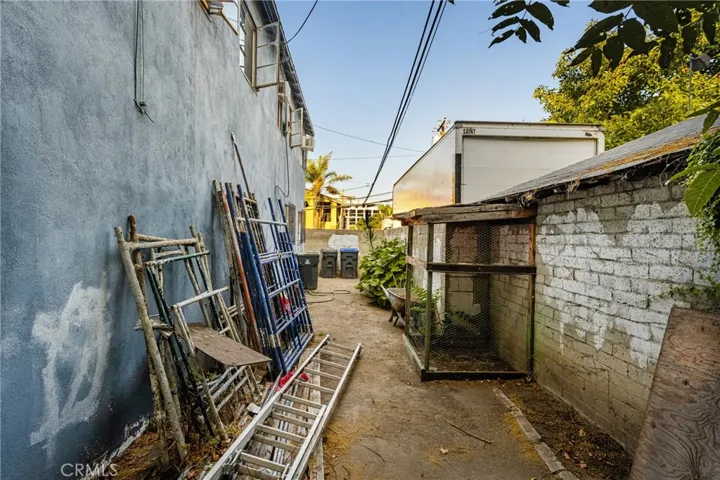 1106 W Santa Ana Boulevard, Santa Ana, California 92703
