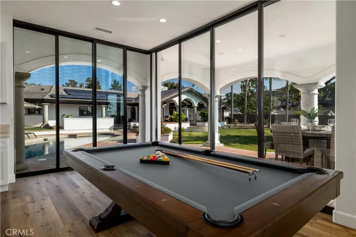 1129 Sugarbush Drive, Vista, California 92084