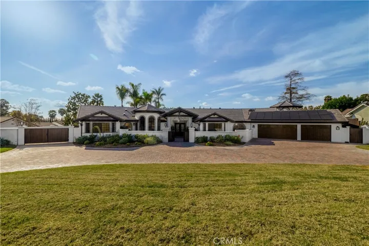 1129 Sugarbush Drive, Vista, California 92084