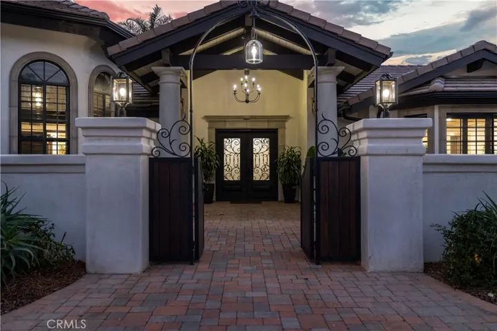 1129 Sugarbush Drive, Vista, California 92084
