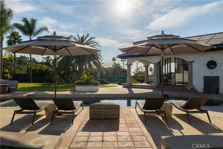 1129 Sugarbush Drive, Vista, California 92084