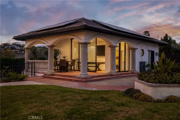 1129 Sugarbush Drive, Vista, California 92084