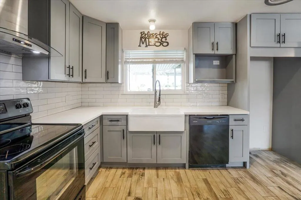 43410 Illinois Avenue, Palm Desert, California 92211 home-pic-4