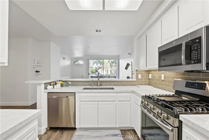 602 Solvay Aisle, Irvine, California 92606