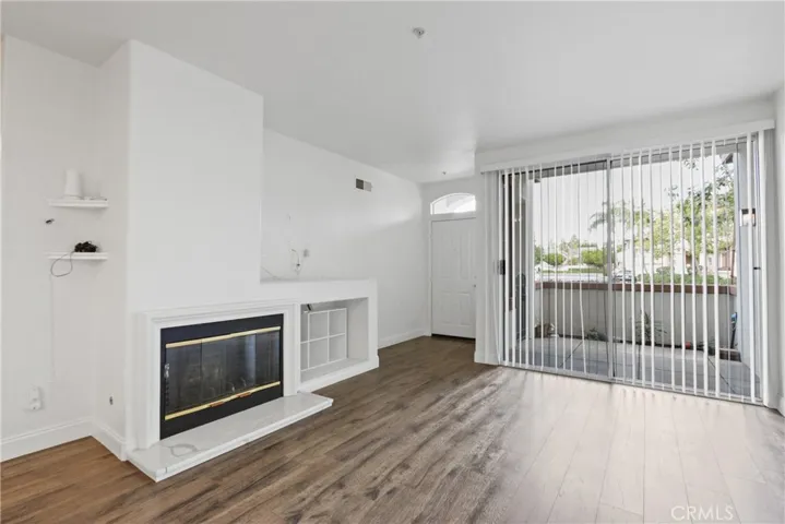 602 Solvay Aisle, Irvine, California 92606