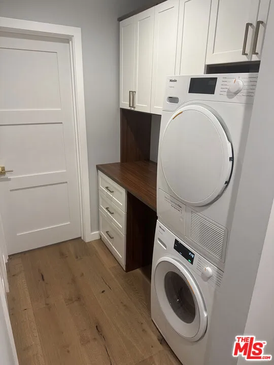 9005 Cynthia Street 214, West Hollywood, California 90069 home-pic-14