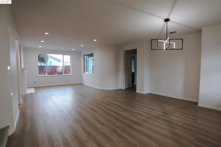 6637 Yellowstone Cir, Discovery Bay, California 94505