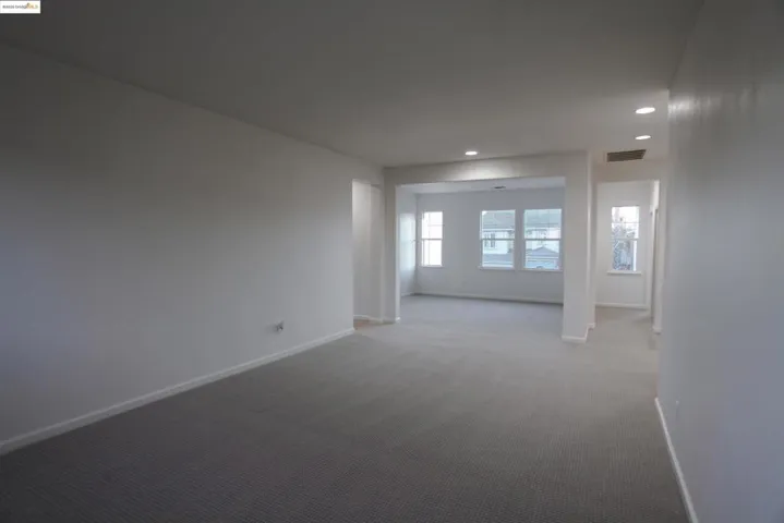 6637 Yellowstone Cir, Discovery Bay, California 94505