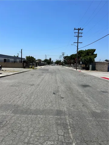 1284 E 3rd Street, Pomona, California 91766