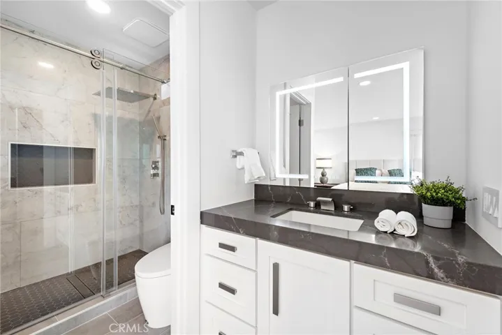 1071 Baja, Laguna Beach, California 92651