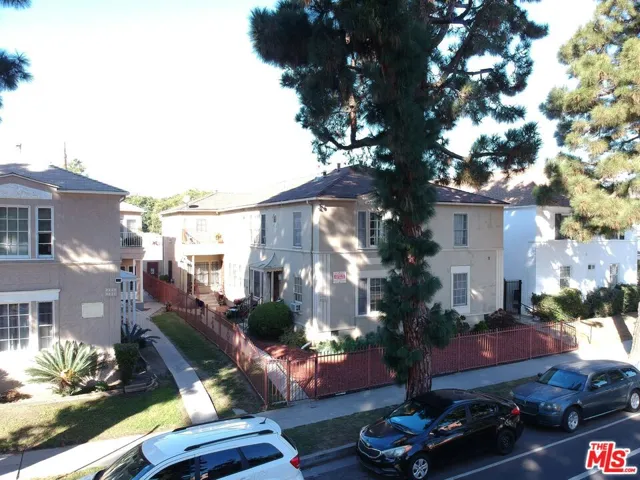 4223 Degnan Boulevard, Los Angeles, California 90008