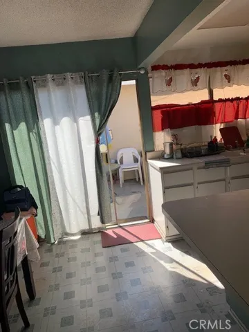 909 N Zeyn Street, Anaheim, California 92805