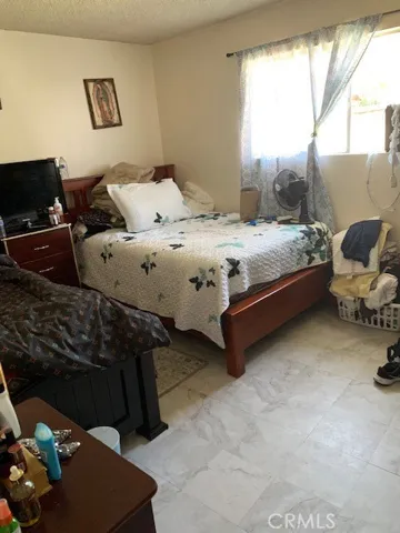 909 N Zeyn Street, Anaheim, California 92805