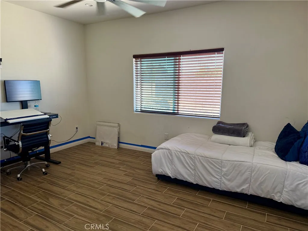 7164 Kingsley Avenue, Hesperia, California 92345 home-pic-36