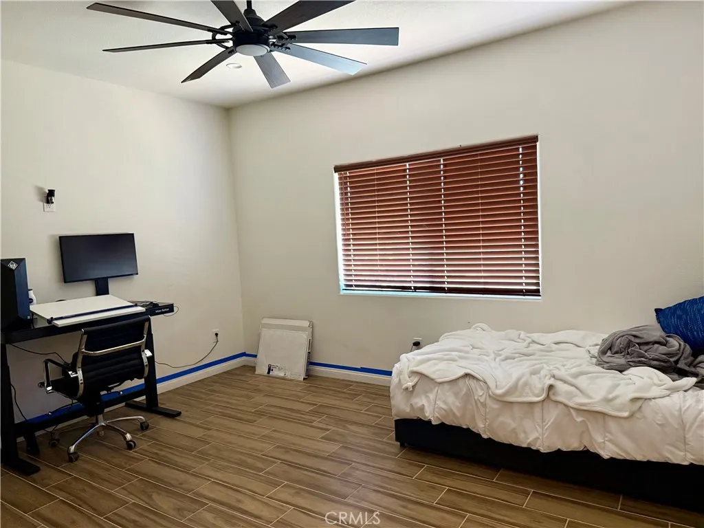 7164 Kingsley Avenue, Hesperia, California 92345 home-pic-13