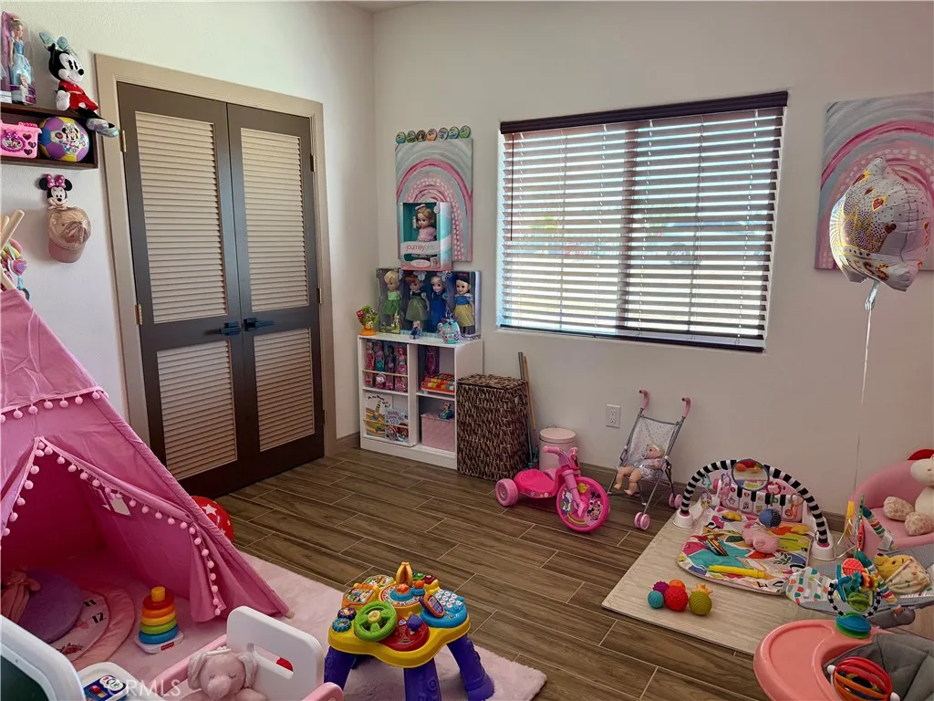 7164 Kingsley Avenue, Hesperia, California 92345 home-pic-31