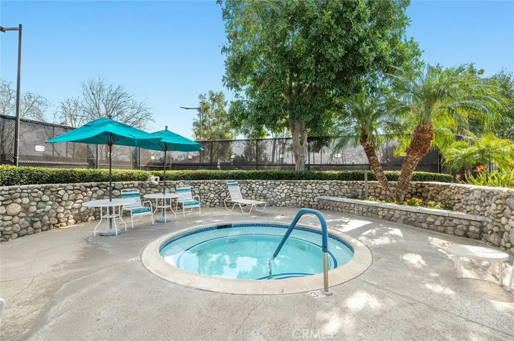 3713 S Oak Creek Drive G, Ontario, California 91761