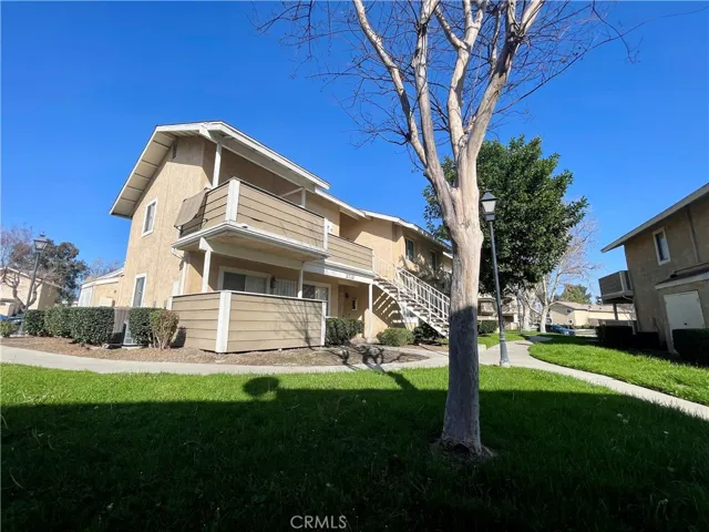 3713 S Oak Creek Drive G, Ontario, California 91761