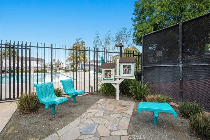 3713 S Oak Creek Drive G, Ontario, California 91761
