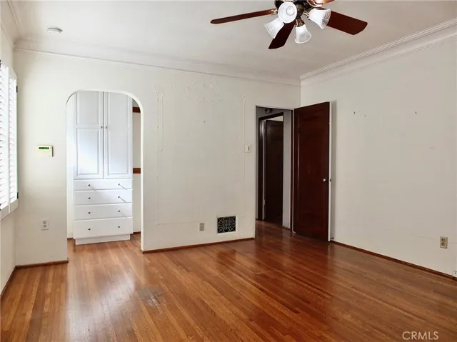 298 Park Avenue, Long Beach, California 90803