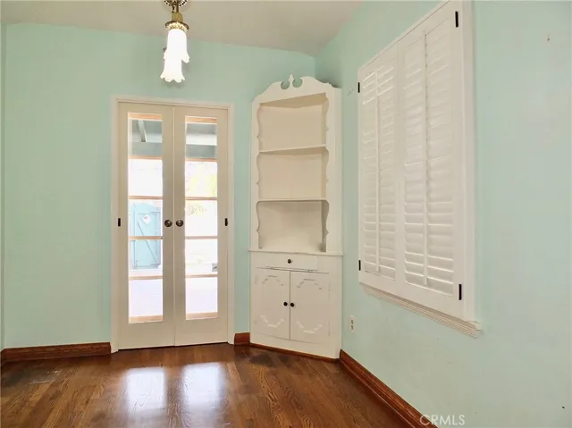 298 Park Avenue, Long Beach, California 90803
