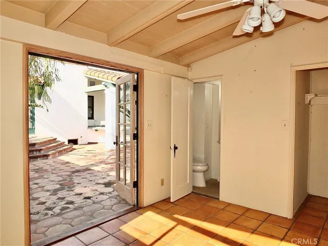 298 Park Avenue, Long Beach, California 90803